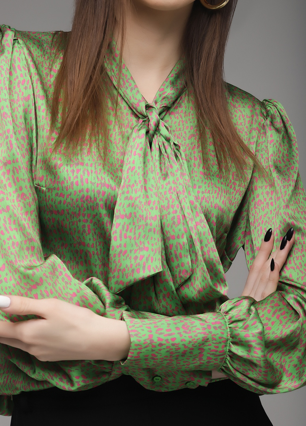 Зелена демісезонна блуза Sateen