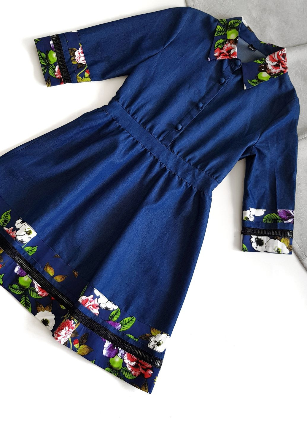 Синее синее платье с цветочным принтом Shan