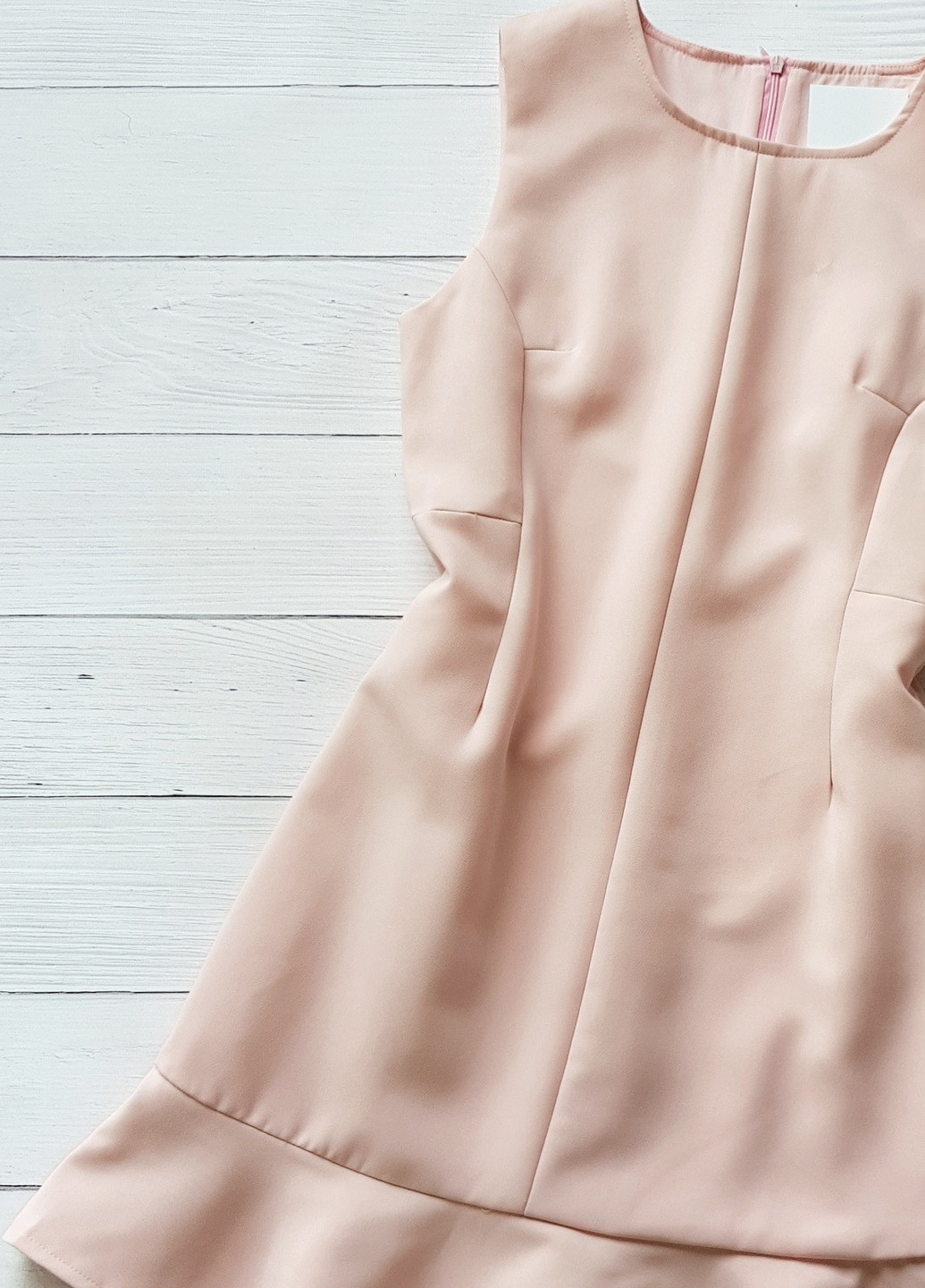 Розовое платье без рукавов демисезонное нежно розовое No Brand