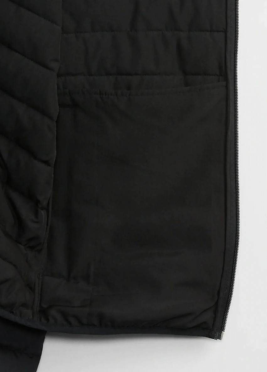Черная демисезонная куртка демисезонная Gap 426239 Black