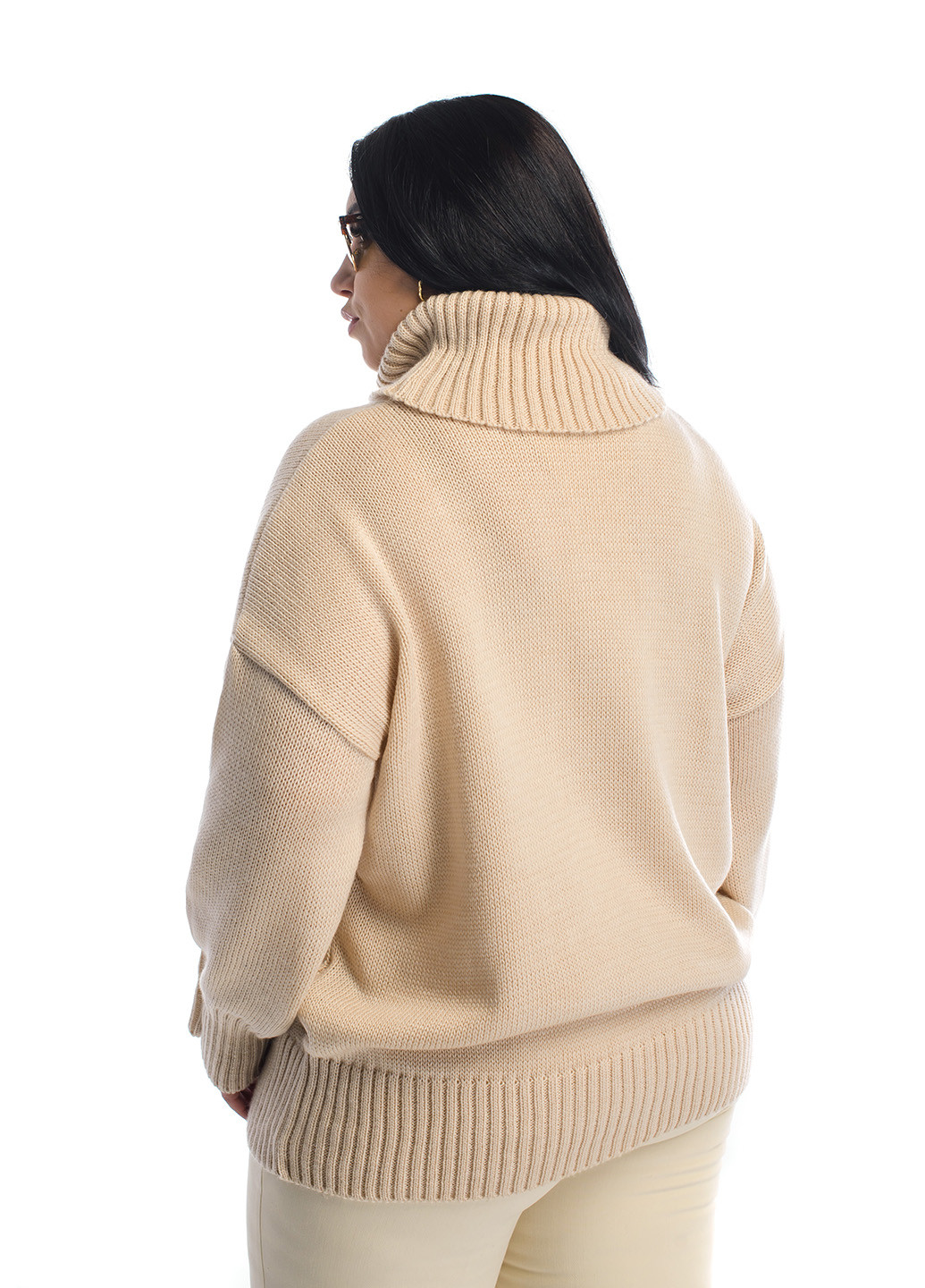 Пудровый свободный женский свитер SVTR