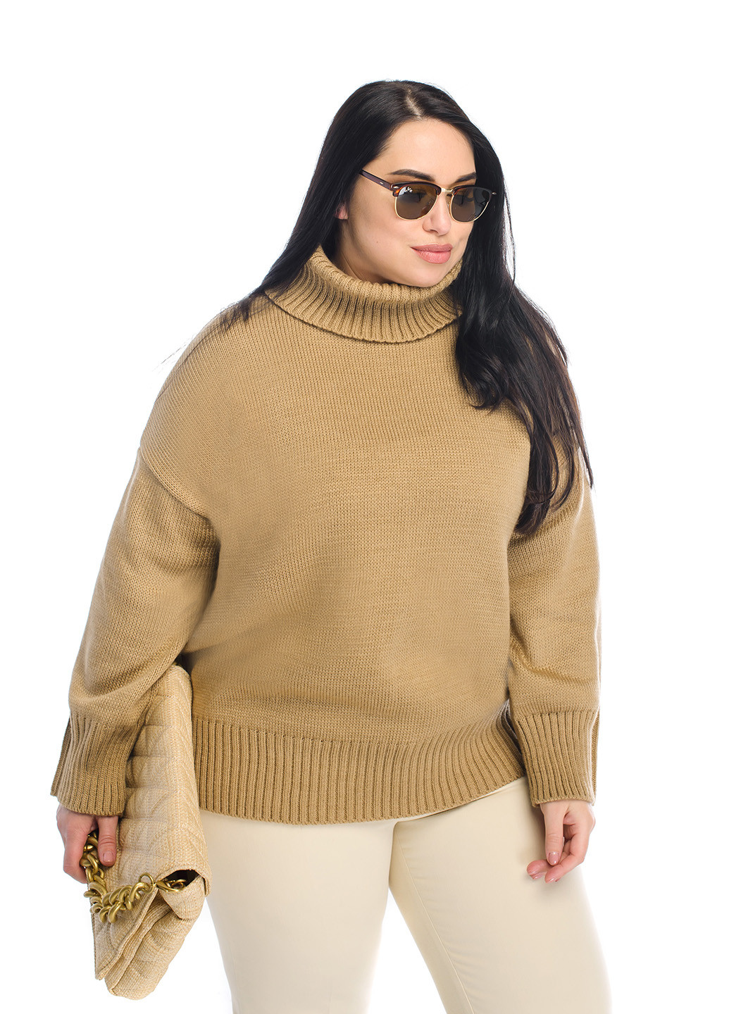 Бежевый свободный женский свитер SVTR