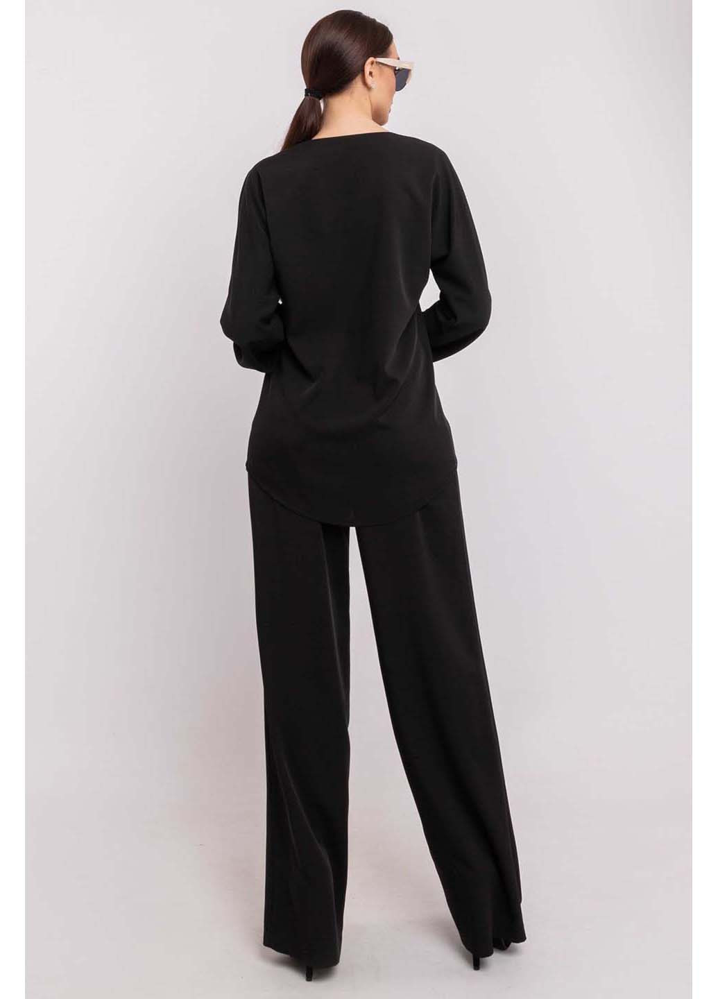 Чорна демісезонна блуза Ри Мари