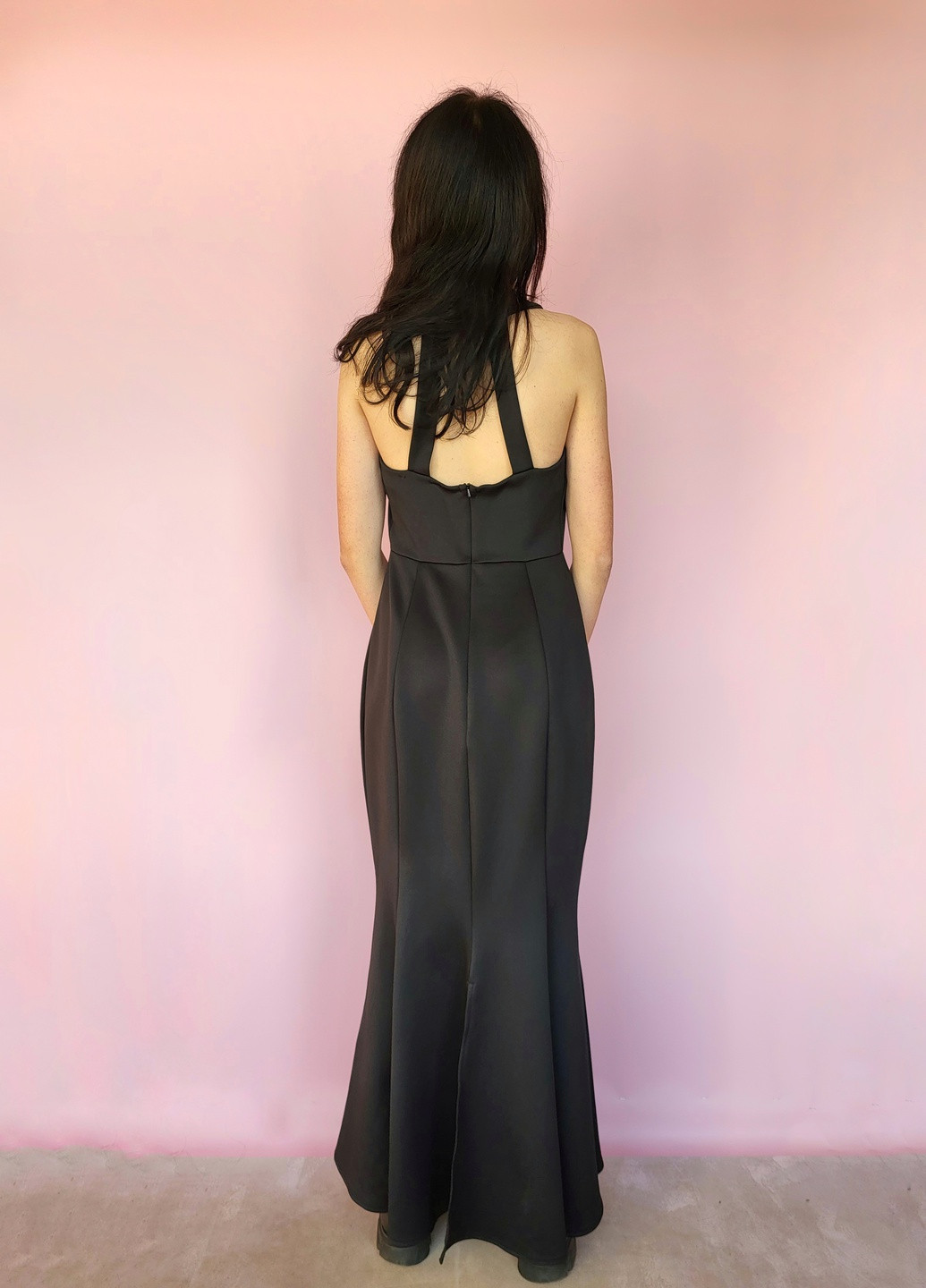 Чорна сукня вечірня халтер максі Lipsy