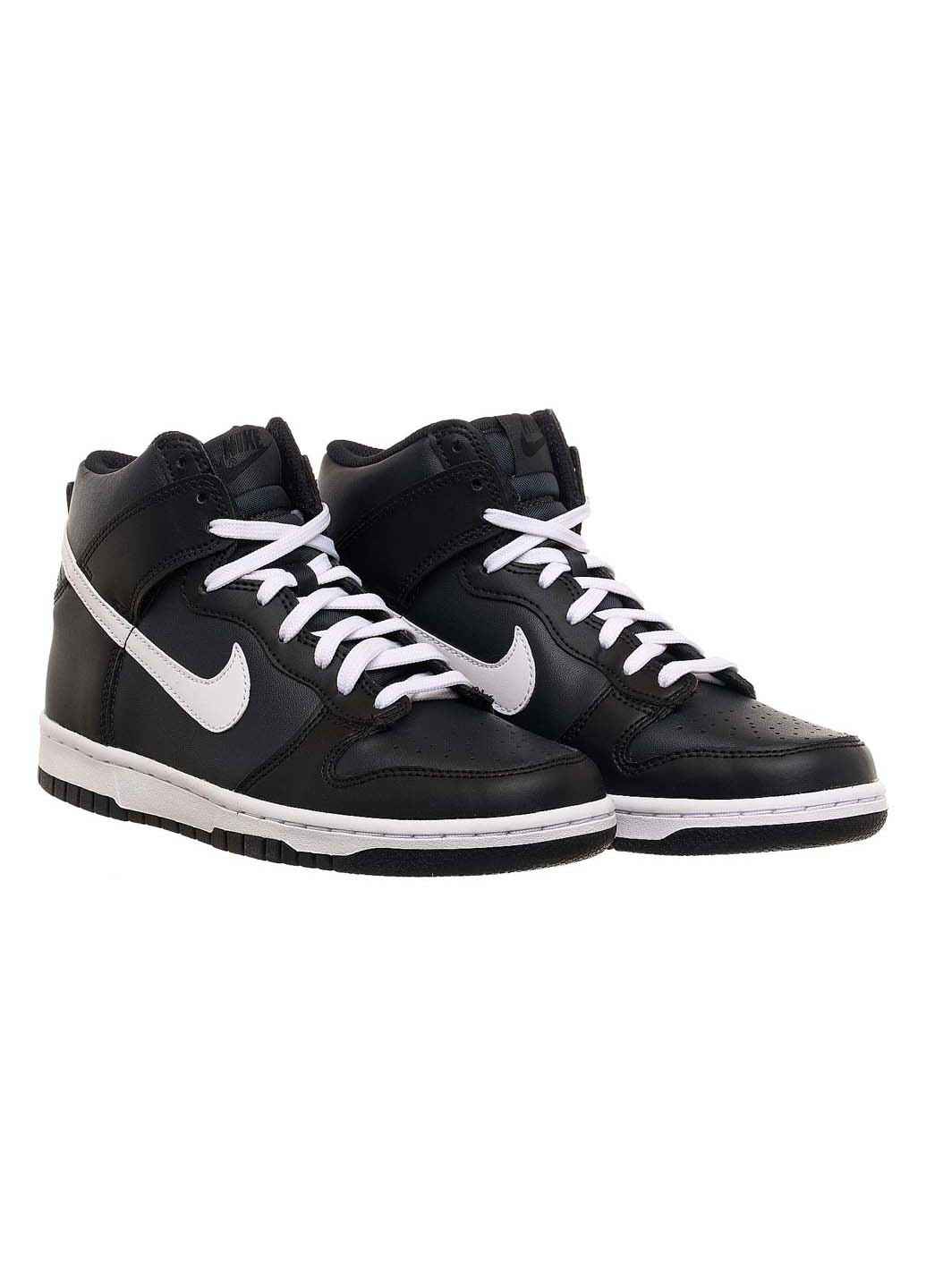 Чорно-білі осінні кросівки Nike