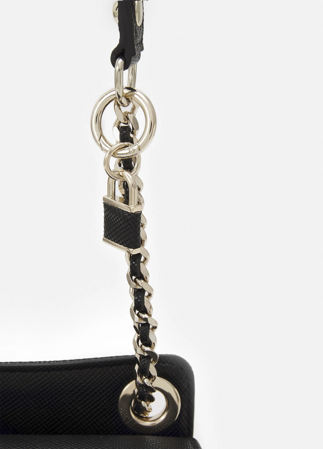 CORDELIA 731 Черный Guess (317434197)