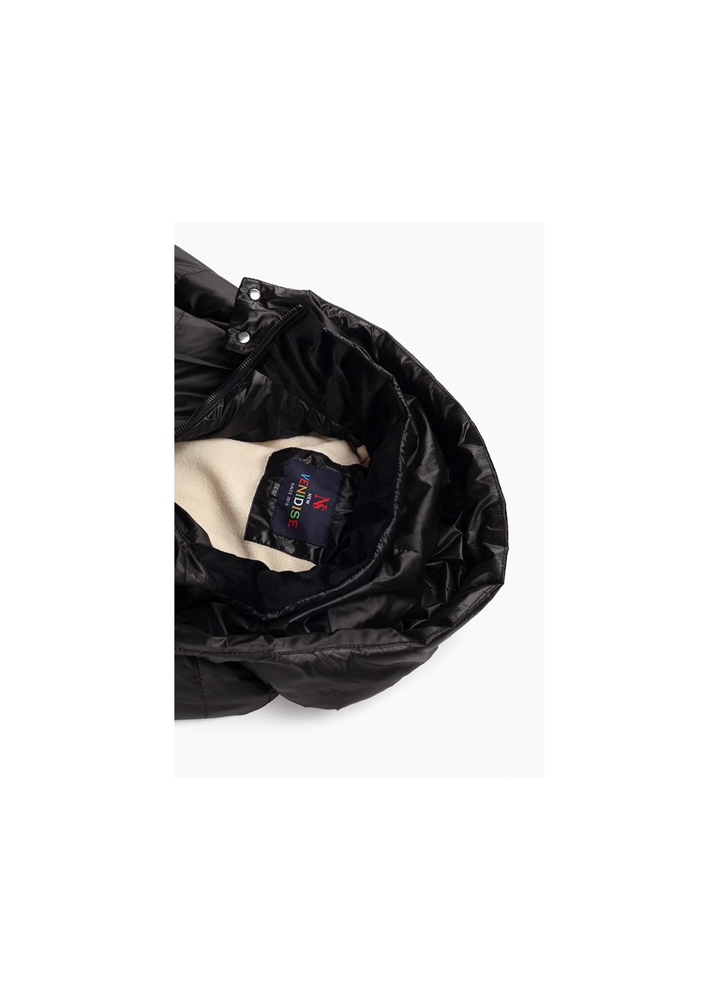 Черная демисезонная куртка Venidise