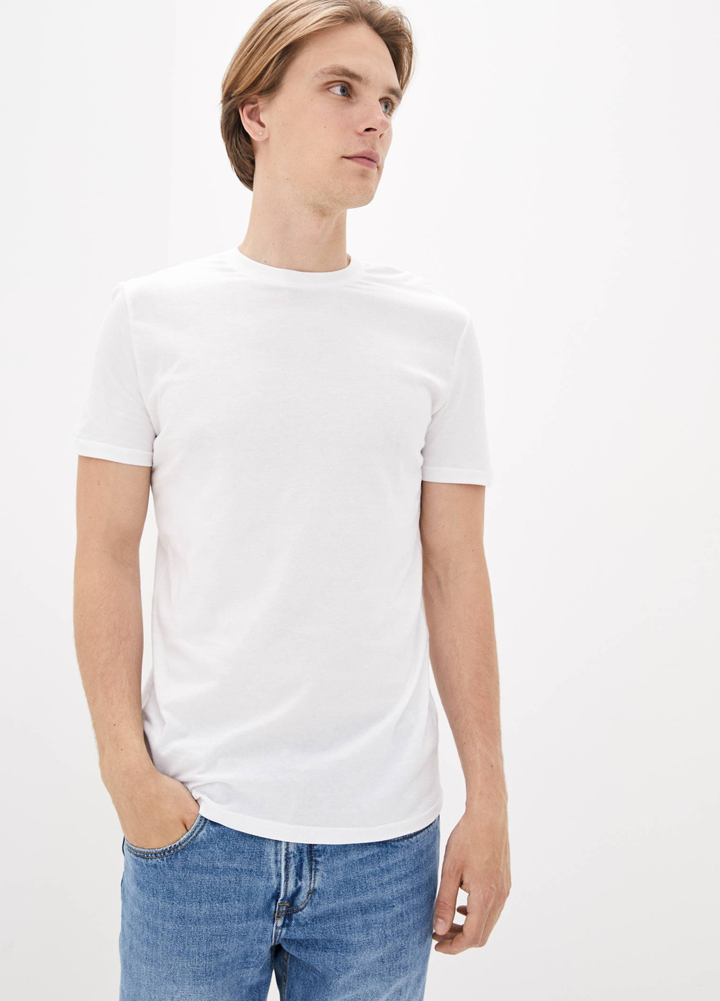 Белая мужская футболка однотонная Роза