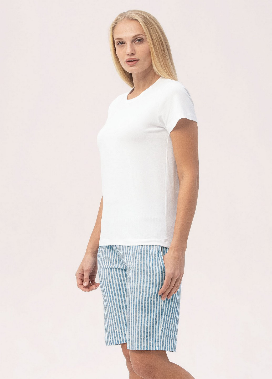 Комбінована всесезон піжама жіноча (футболка+шорти) Roksana 1385