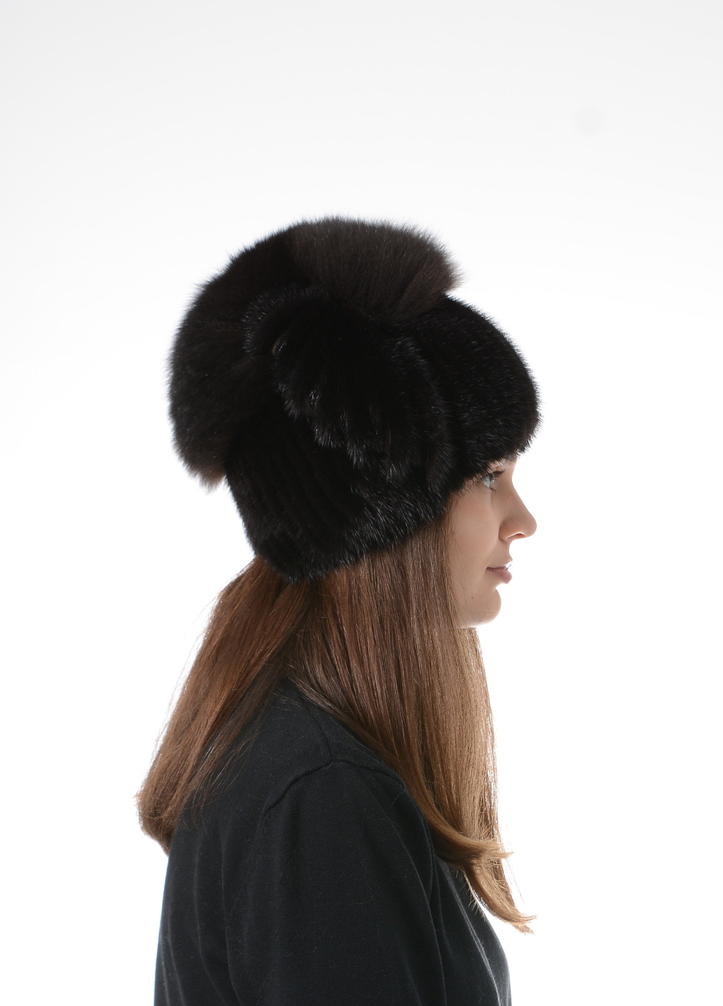 Женская вязаная норковая шапка с помпоном Меховой Стиль спираль (256943226)