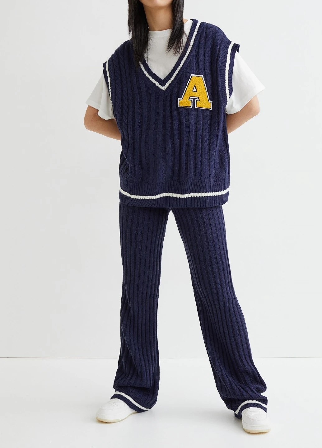 Брюки H&M (256943160)