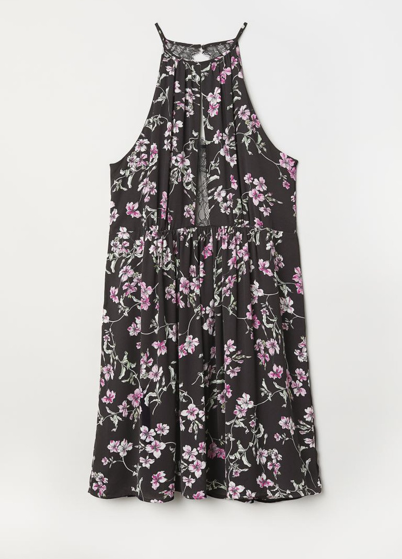 Черное кэжуал платье б/р H&M с цветочным принтом