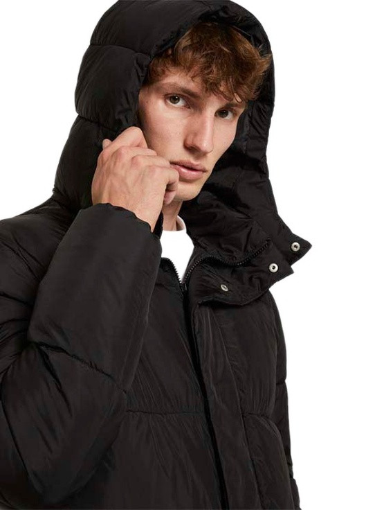 Черная зимняя куртка Tom Tailor