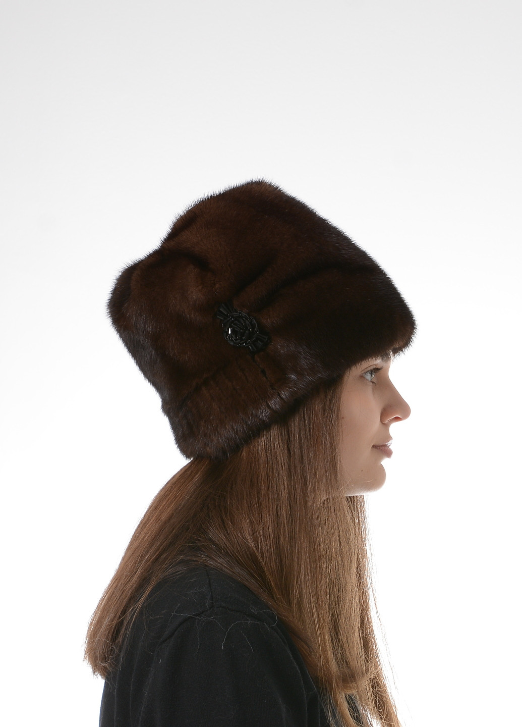 Зимняя женская шапка из цельного меха норки Меховой Стиль камелия (257034174)