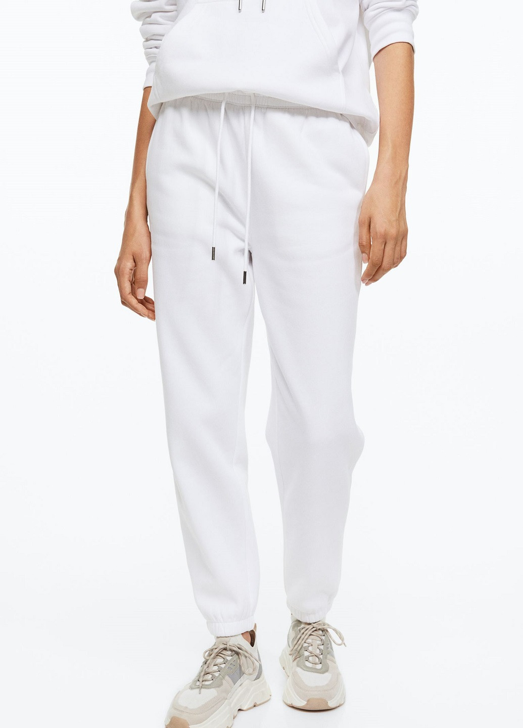 Белые спортивные демисезонные брюки H&M