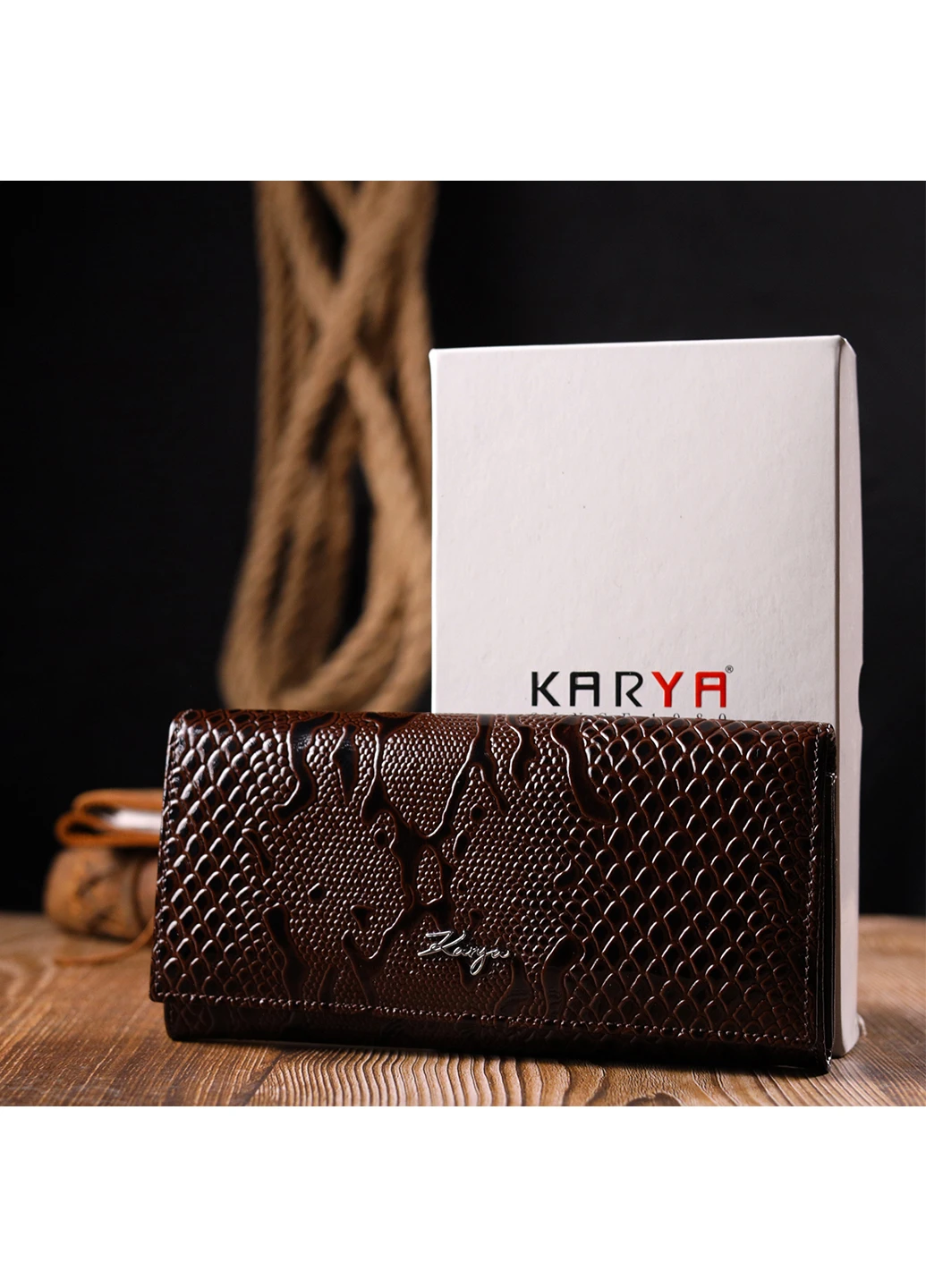 Жіночий шкіряний гаманець 19,5х9,5х2 см Karya (257064122)