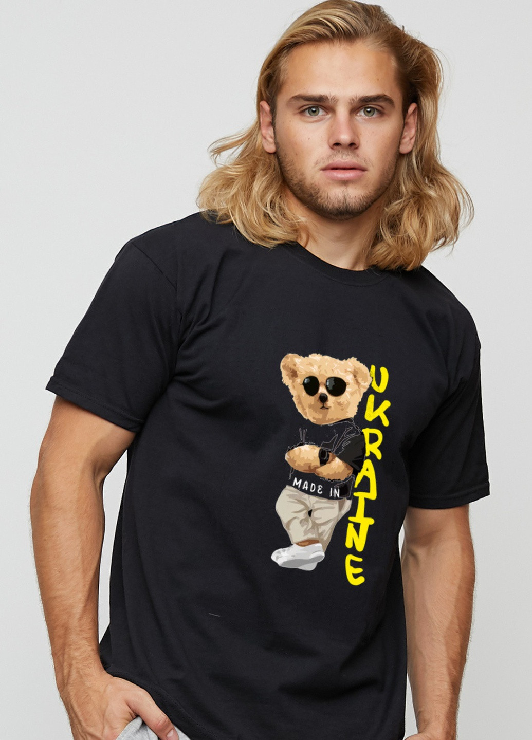 Чорна футболка чоловіча basic чорна з принтом YAPPI