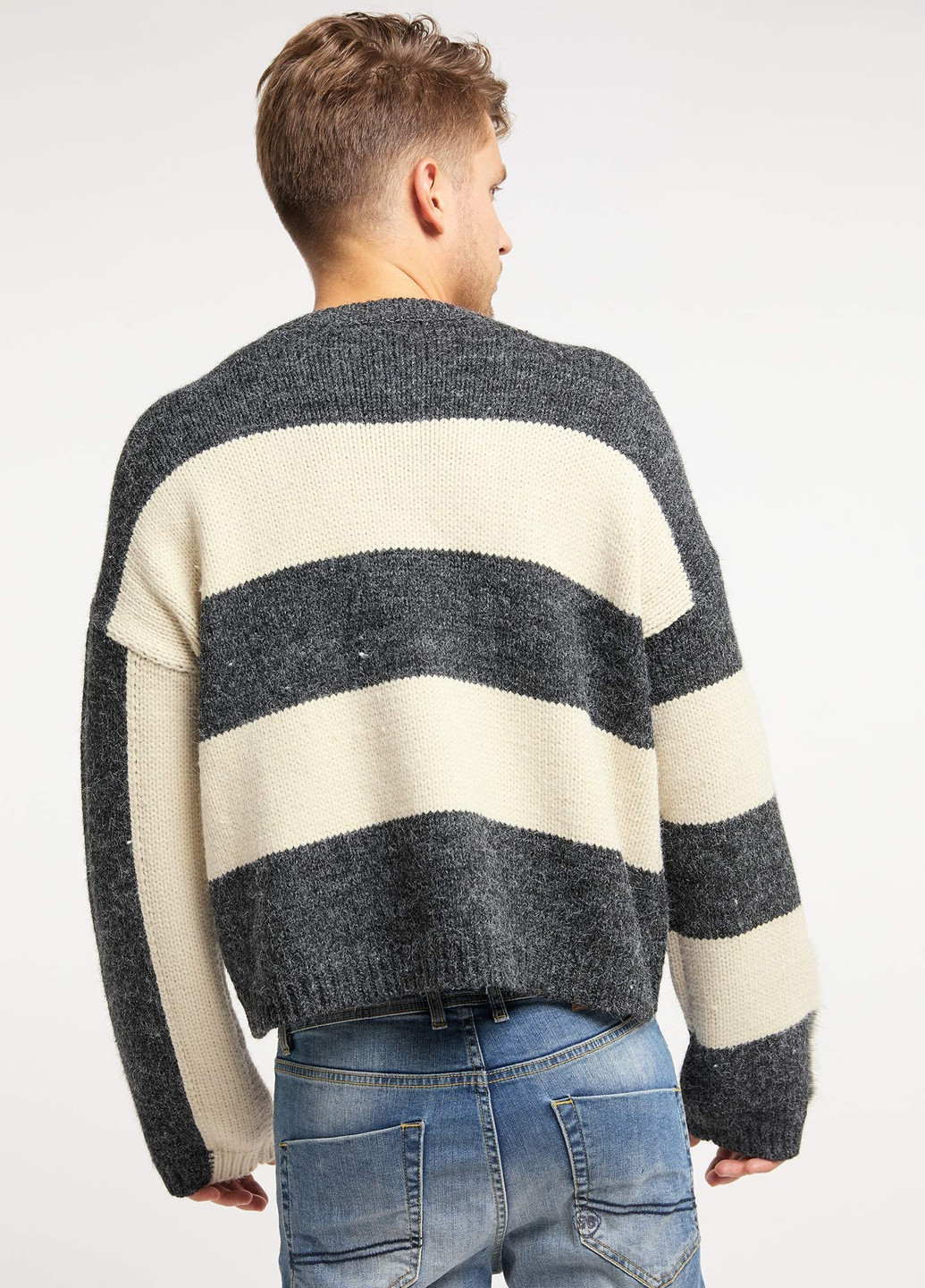 Комбинированный зимний свитер Mo