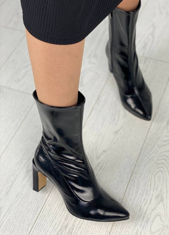 Осенние ботинки shoesband Brand без декора