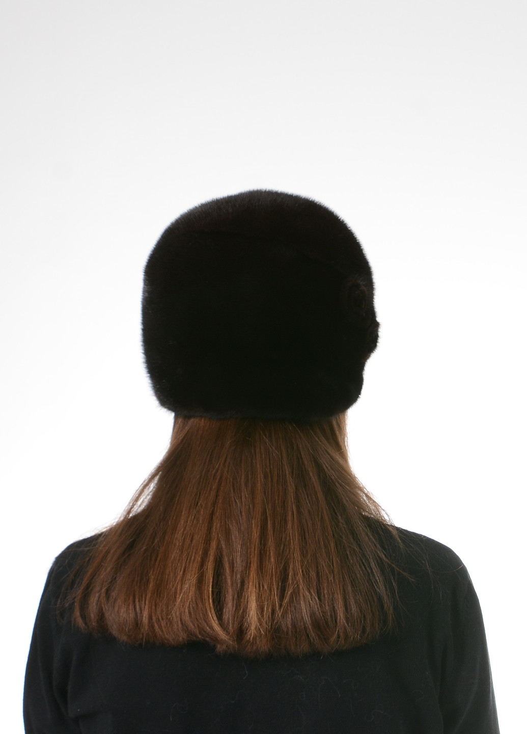 Зимняя теплая женская шапка из натурального цельного меха норки Меховой Стиль шарик (257161618)