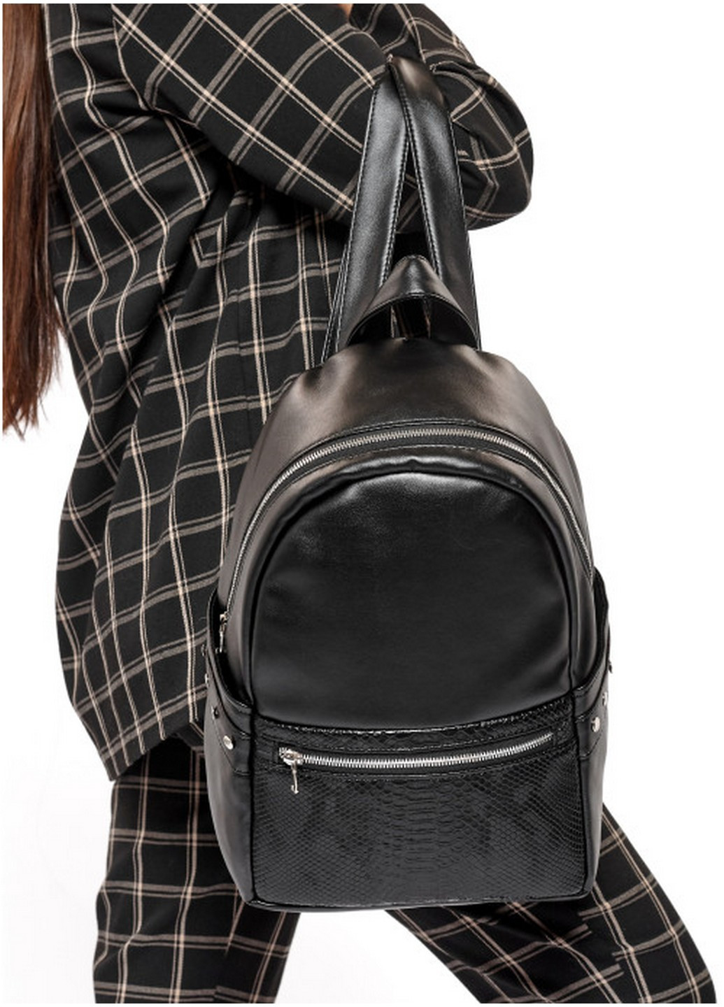 Стильний жіночий рюкзак 35х25х12 см Sambag (257254941)