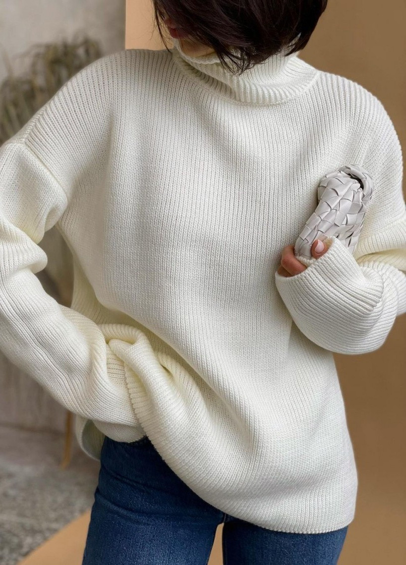 Белый демисезонный свитер Pawa