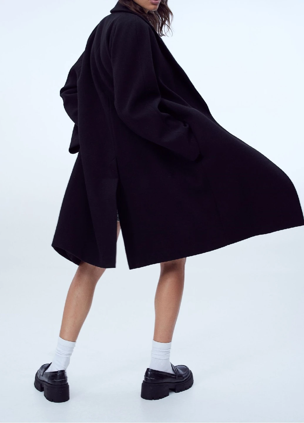 Черное демисезонное Пальто H&M