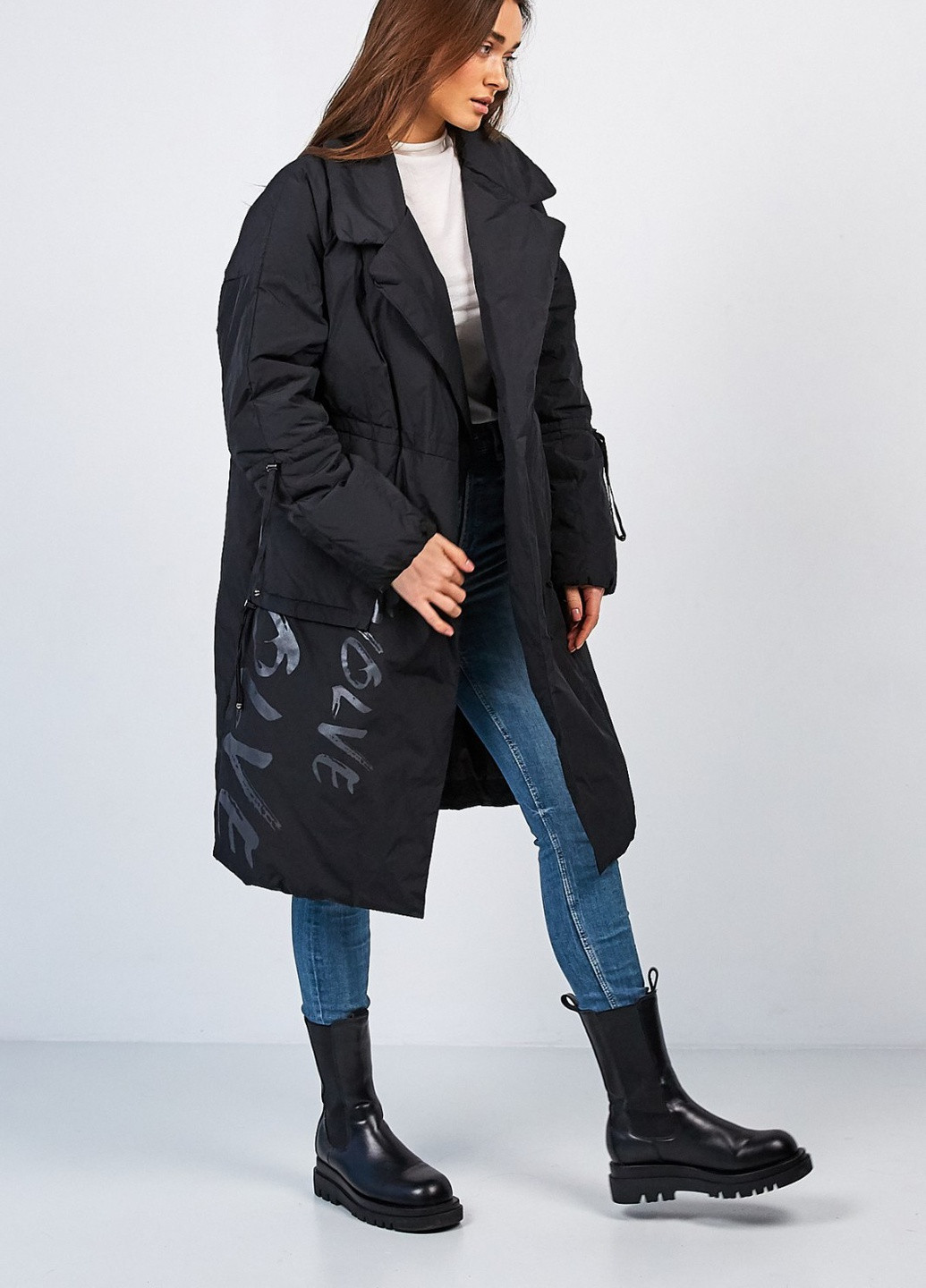 Черное демисезонное Тренч-кокон Lora Duvetty