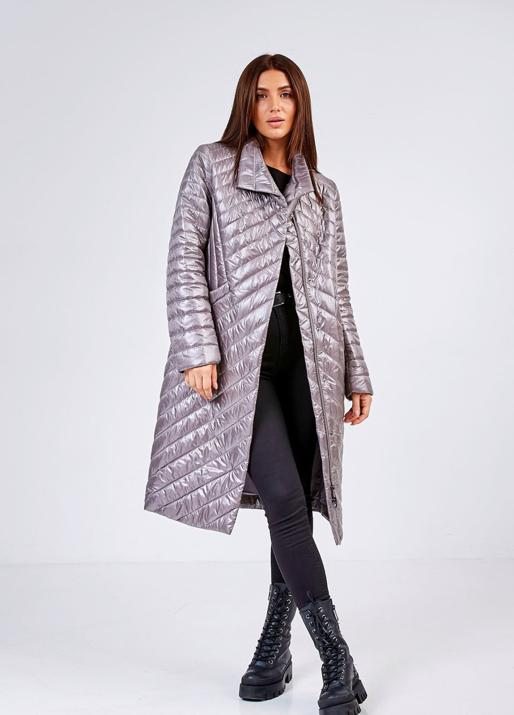 Серебряное демисезонное Пальто Lora Duvetty
