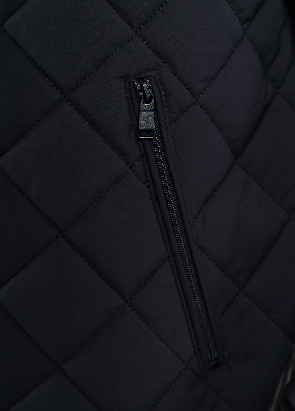 Чорна демісезонна куртка чоловіча Arber Varsity Jacket H19