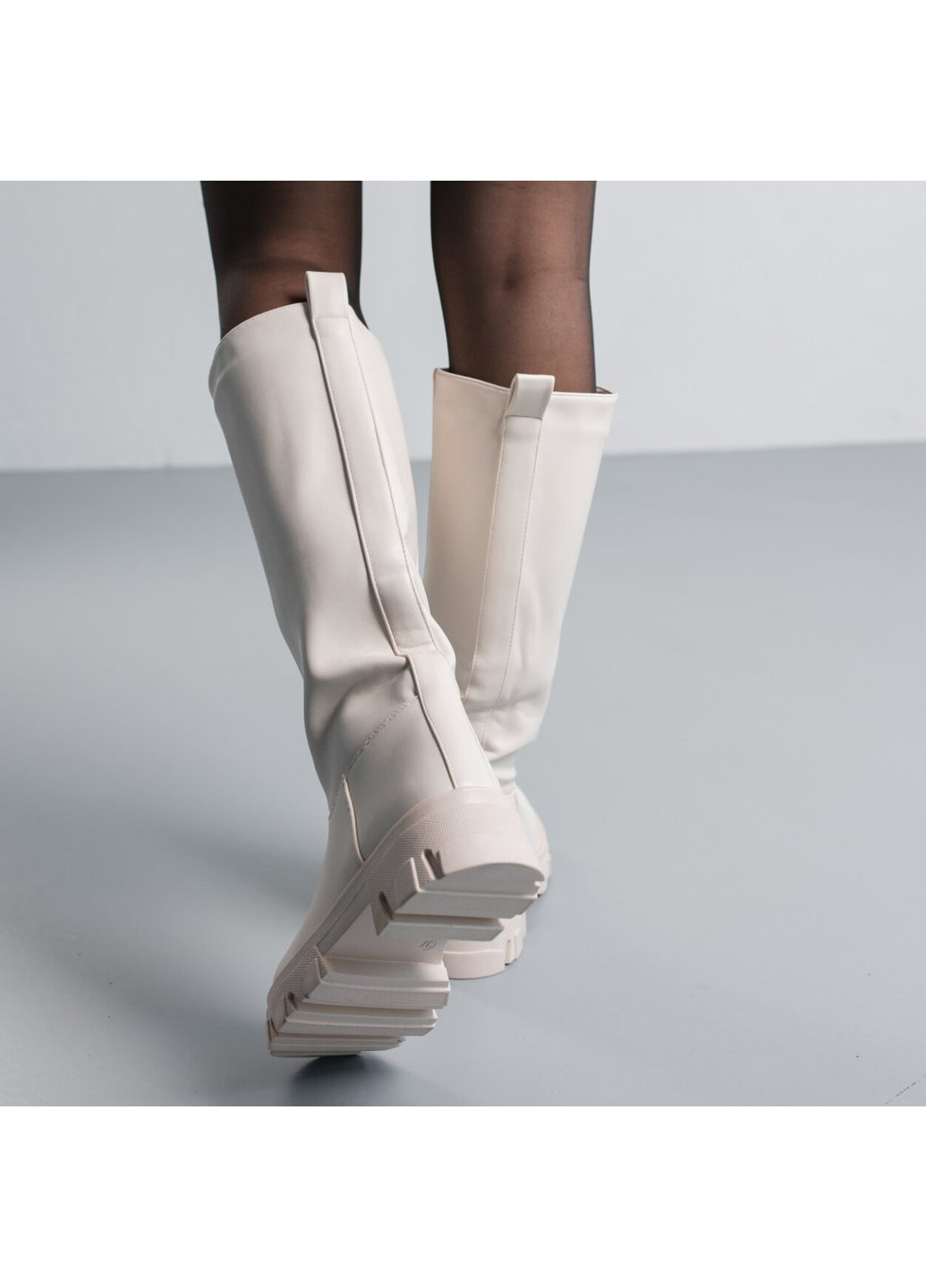 Осенние сапоги женские sirena 3858 235 молочный Fashion