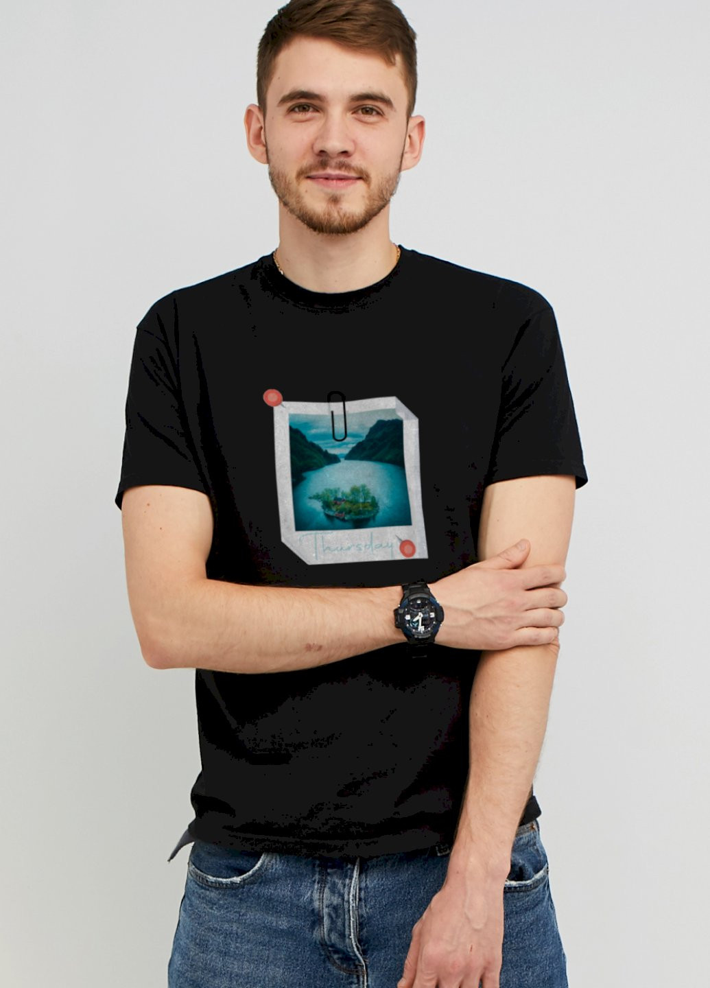 Черная футболка мужская черная "thursday" Memo