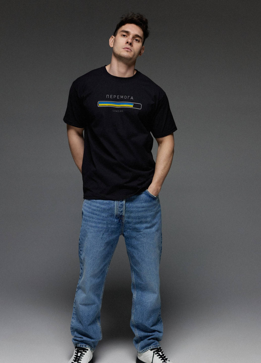 Черная футболка мужская черная "перемога loading" Aspirine