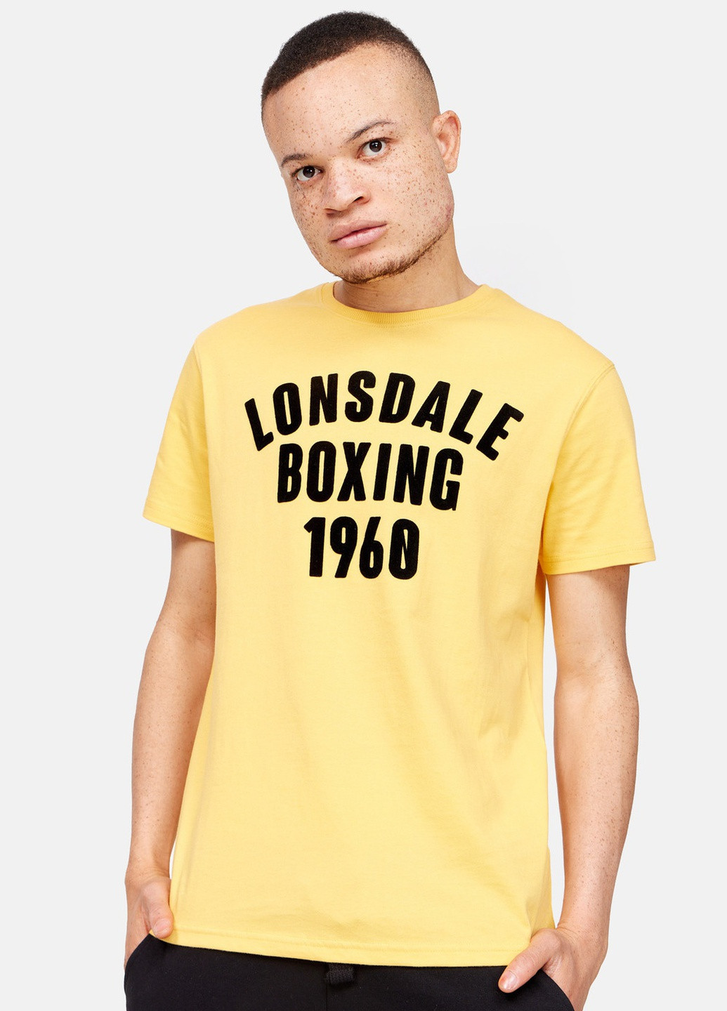 Жовта футболка Lonsdale PITSLIGO