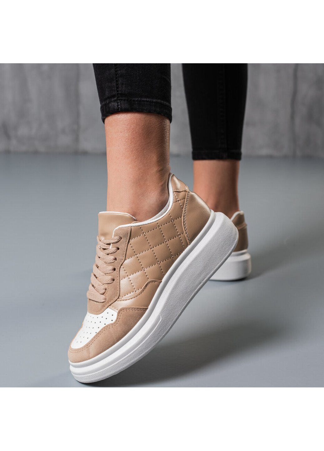 Кросівки жіночі Beyond 3761 24 Коричневий Fashion коричневі демісезони (257518197)