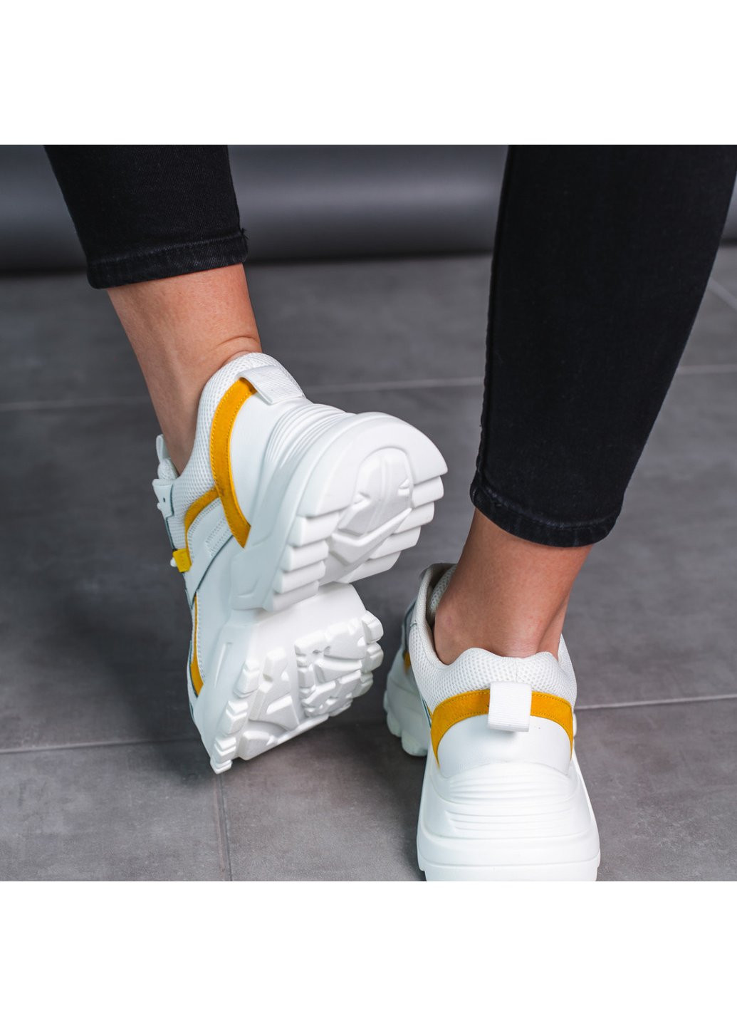 Кросівки жіночі Heavenly 3501 23 5 Білий Fashion білі демісезони (257518220)