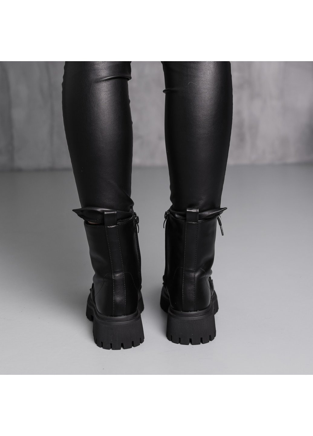 Зимние ботинки женские зимние echo 3889 235 черный Fashion из искусственной кожи