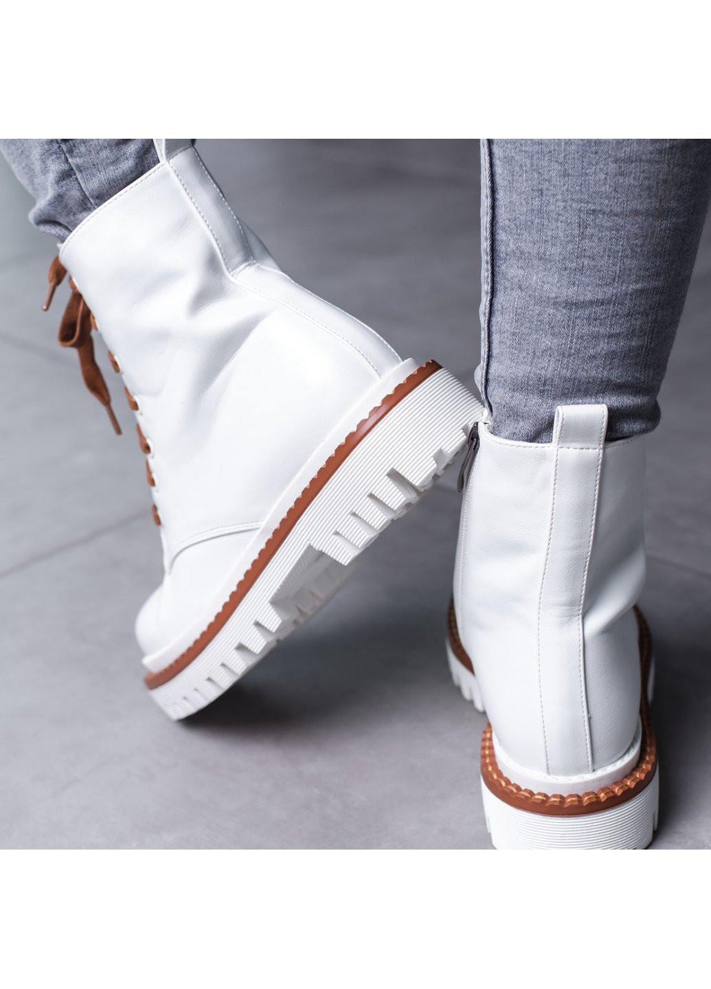 Осенние ботинки женские chrisley 3467 235 белый Fashion из искусственной кожи