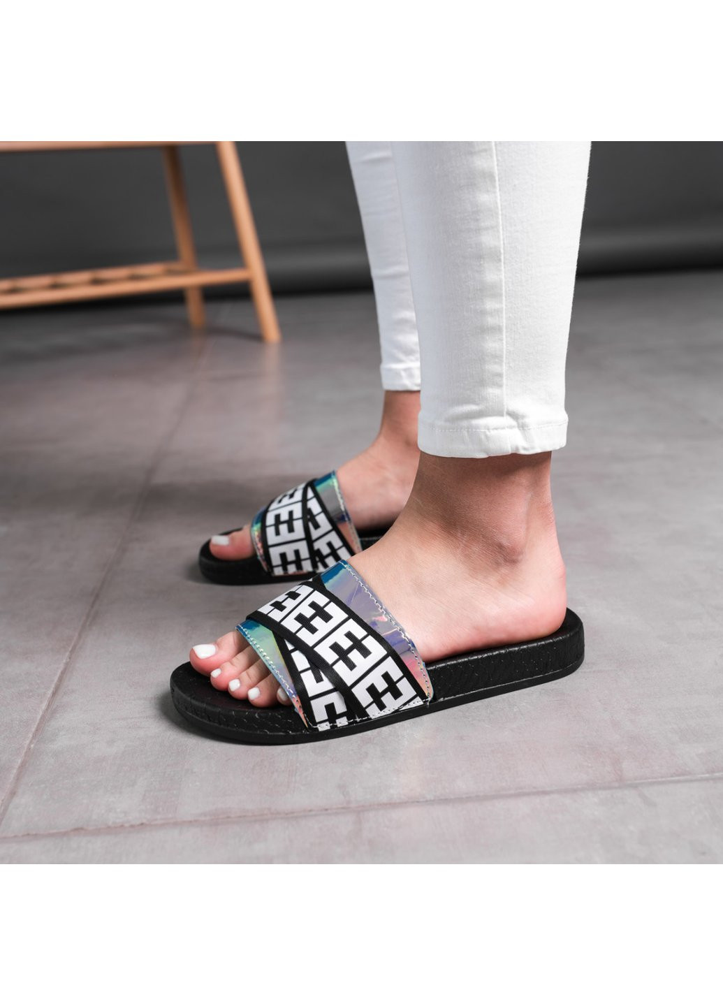 Жіночі шльопанці Fefe 1763 23 5 Чорний Fashion (257518205)
