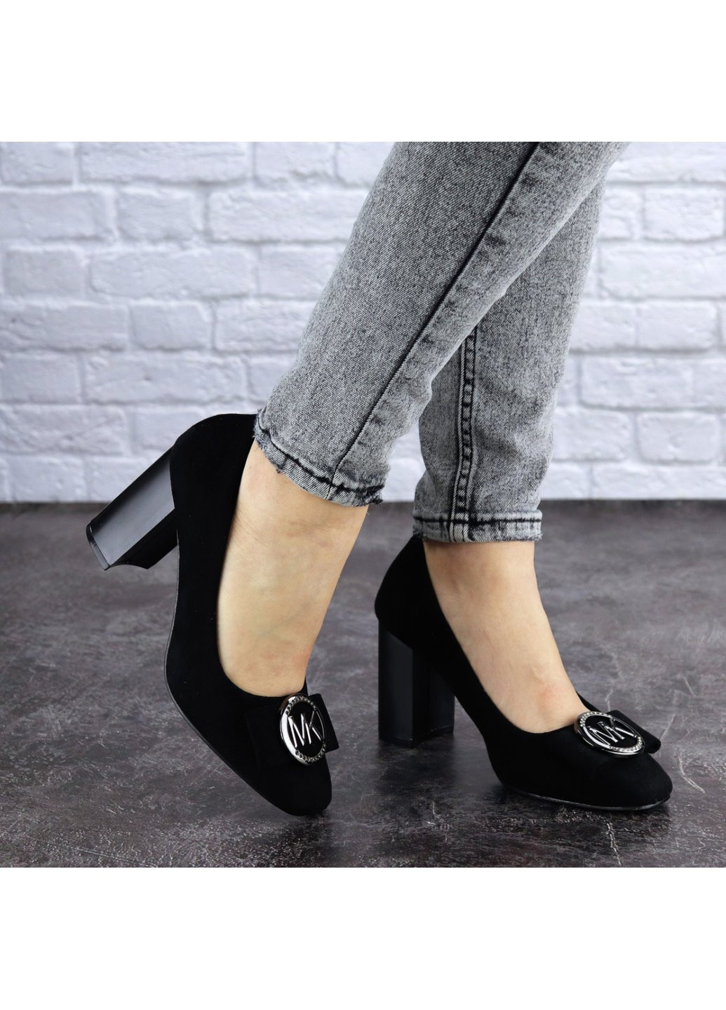 Туфли женские на каблуке Claire 1788 23 Черный Fashion