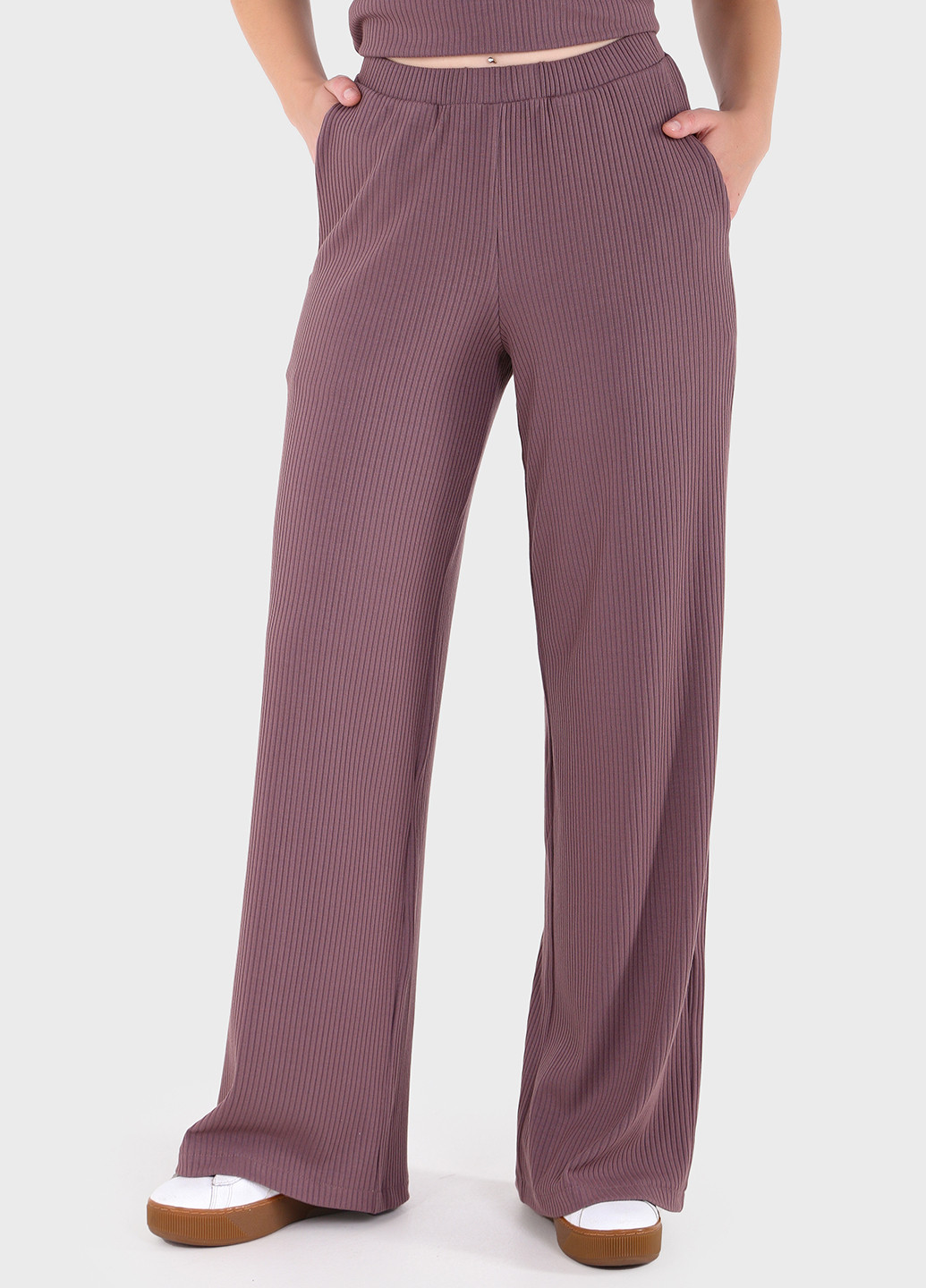Женские брюки клеш в рубчик фиолетового цвета 600000070 Merlini амаранти (257533392)