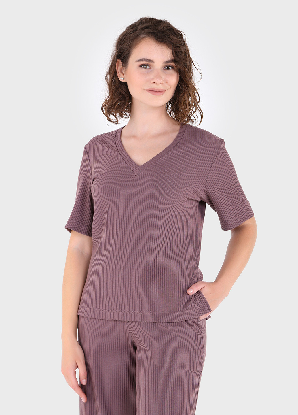 Жіночі штани кльош в рубчик фіолетового кольору Амаранті 600000070 Merlini амаранти (257533392)