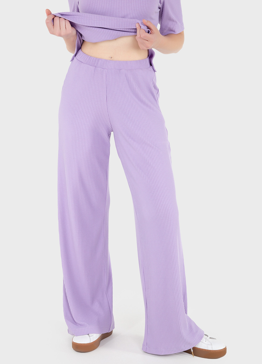 Жіночі штани кльош в рубчик бузкового кольору Амаранті 600000073 Merlini амаранти (257533433)