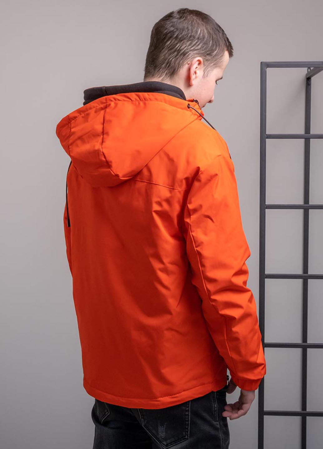 Оранжевая демисезонная куртка Power