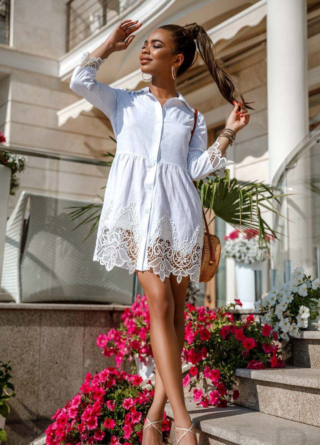 Білий повсякденний мереживне плаття-сорочка Gepur однотонна