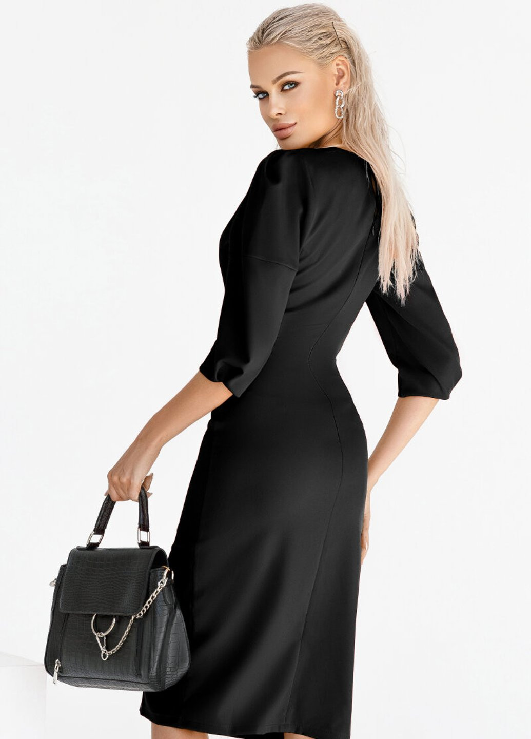 Черное деловое черное платье-футляр Gepur однотонное