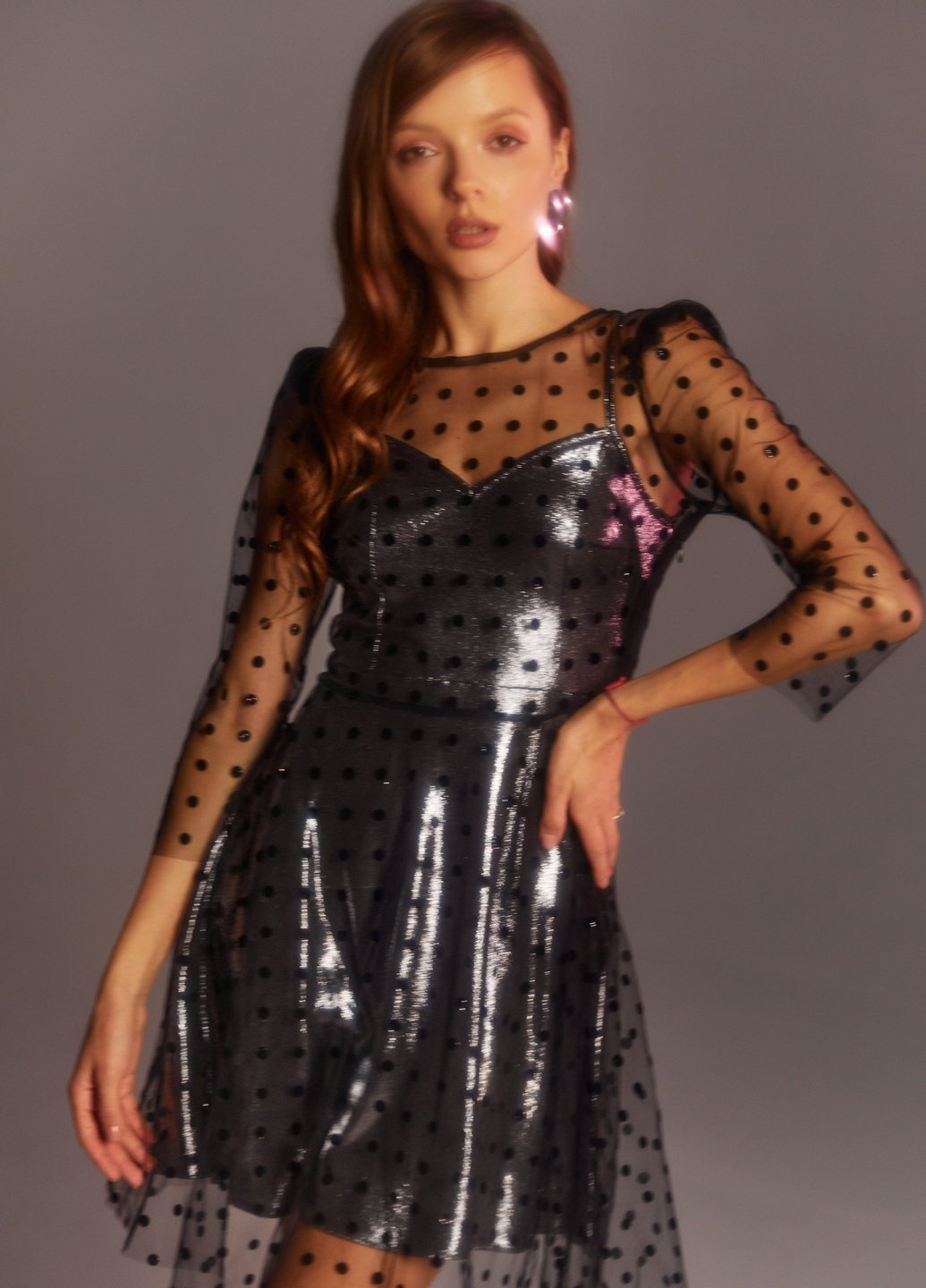 Чорна вечірня сукня-сітка на тонких бретелях Gepur однотонна
