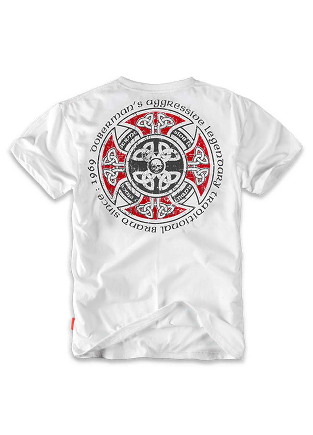 Белая футболка Dobermans Aggressive
