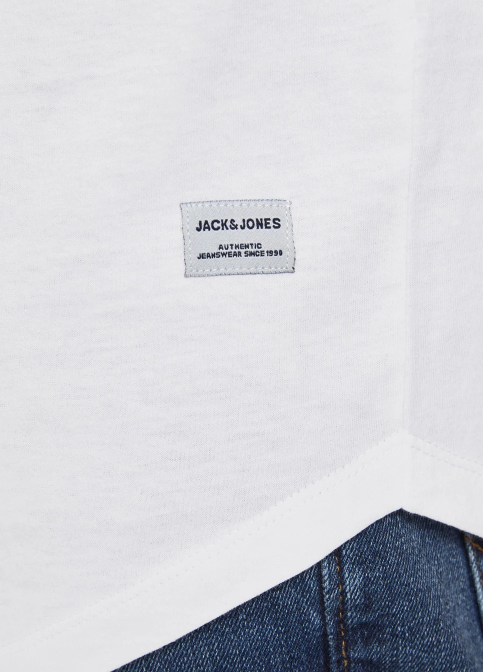 Белая футболка JACK&JONES