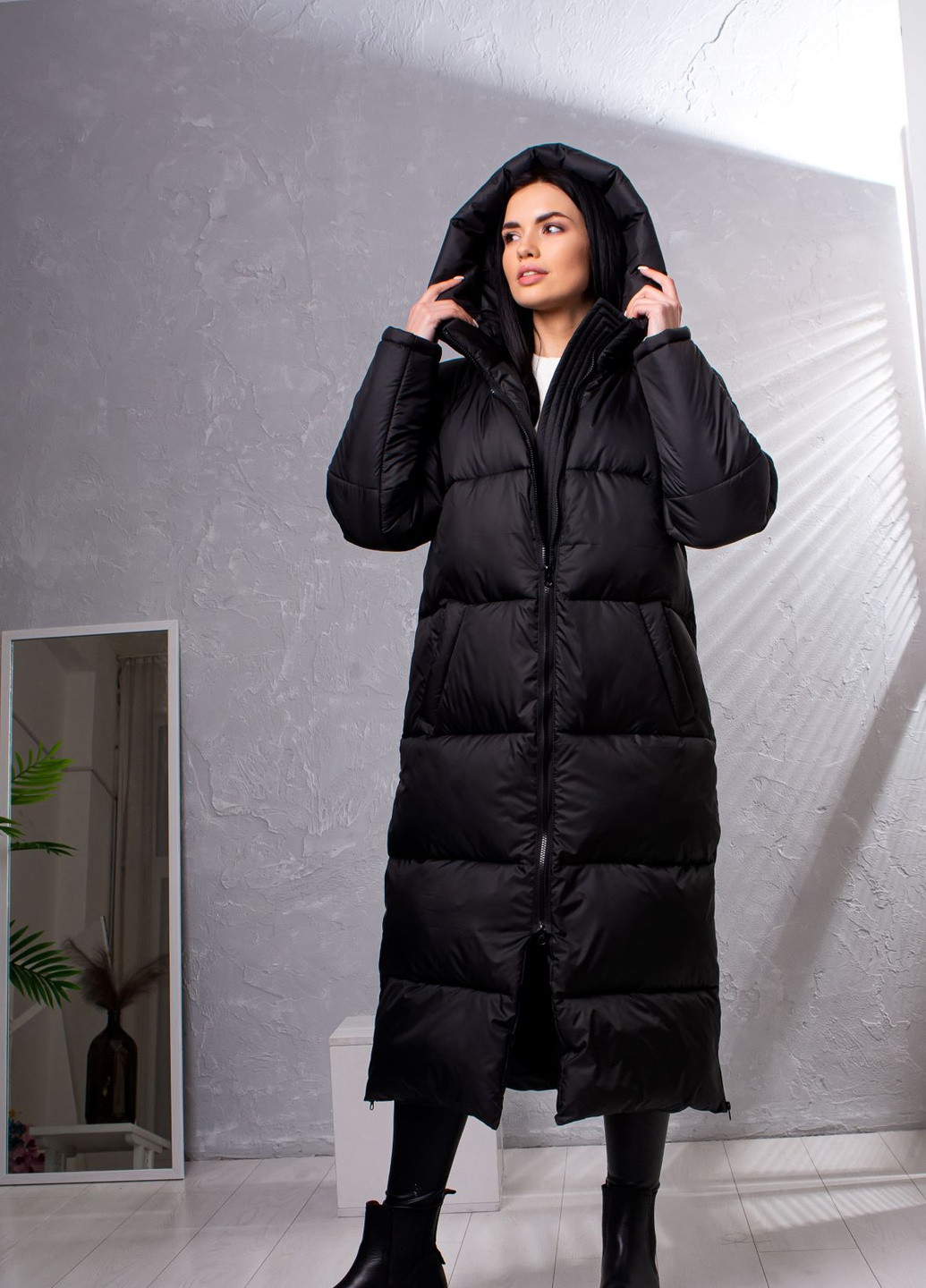 Черная зимняя куртка пуховик зимняя женская на лебяжем пуху микс к-010 SoulKiss k-010